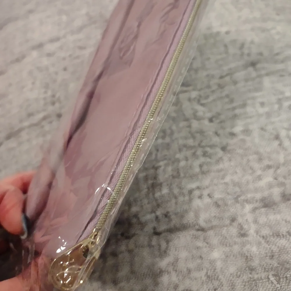 NWT Young Living Essential Oil Pink Inhale Exhale Purse